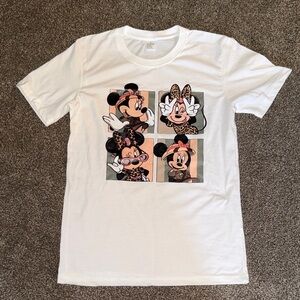 Minnie T-Shirt Size Small